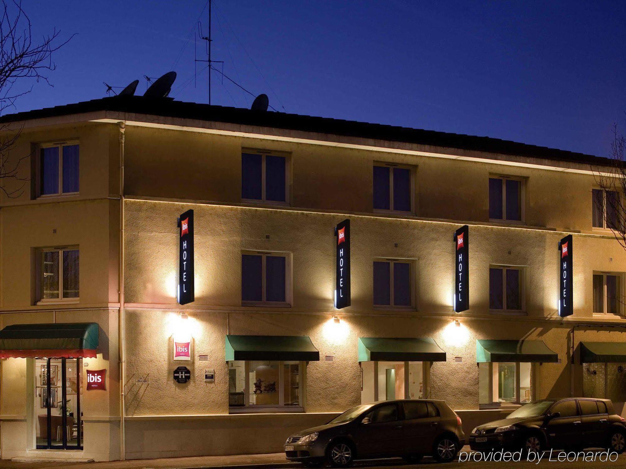 Hotel Ibis Cognac Centre Exterior foto